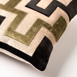 Sierkussen bellona raven